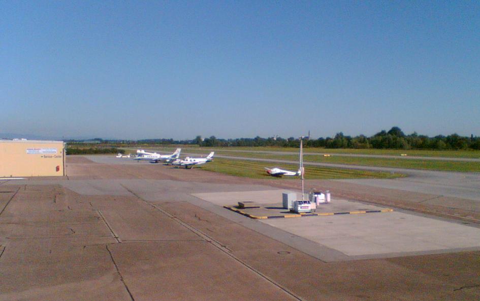 ホテルFlugplatzrestaurant Wallmuhle Atting エクステリア 写真